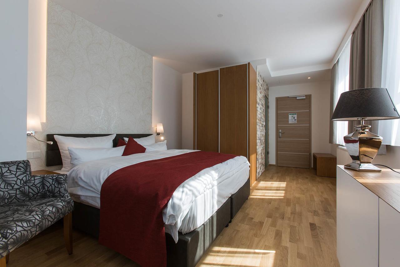 Hotel Am Schrannenplatz Memmingen Ngoại thất bức ảnh