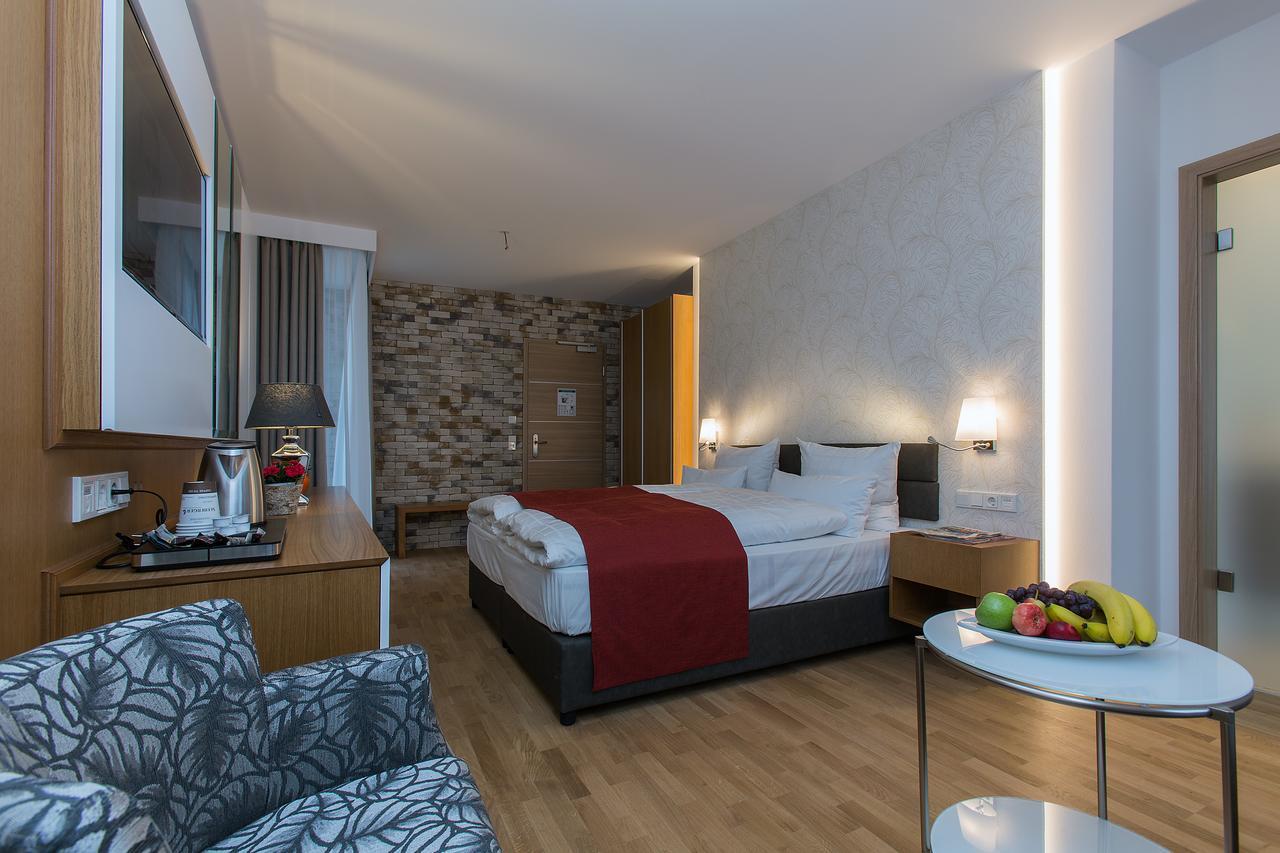 Hotel Am Schrannenplatz Memmingen Ngoại thất bức ảnh